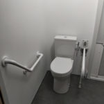 Concept accessibilité - toilettes après